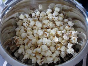 Du popcorn produit à partir d'un épis de maïs !